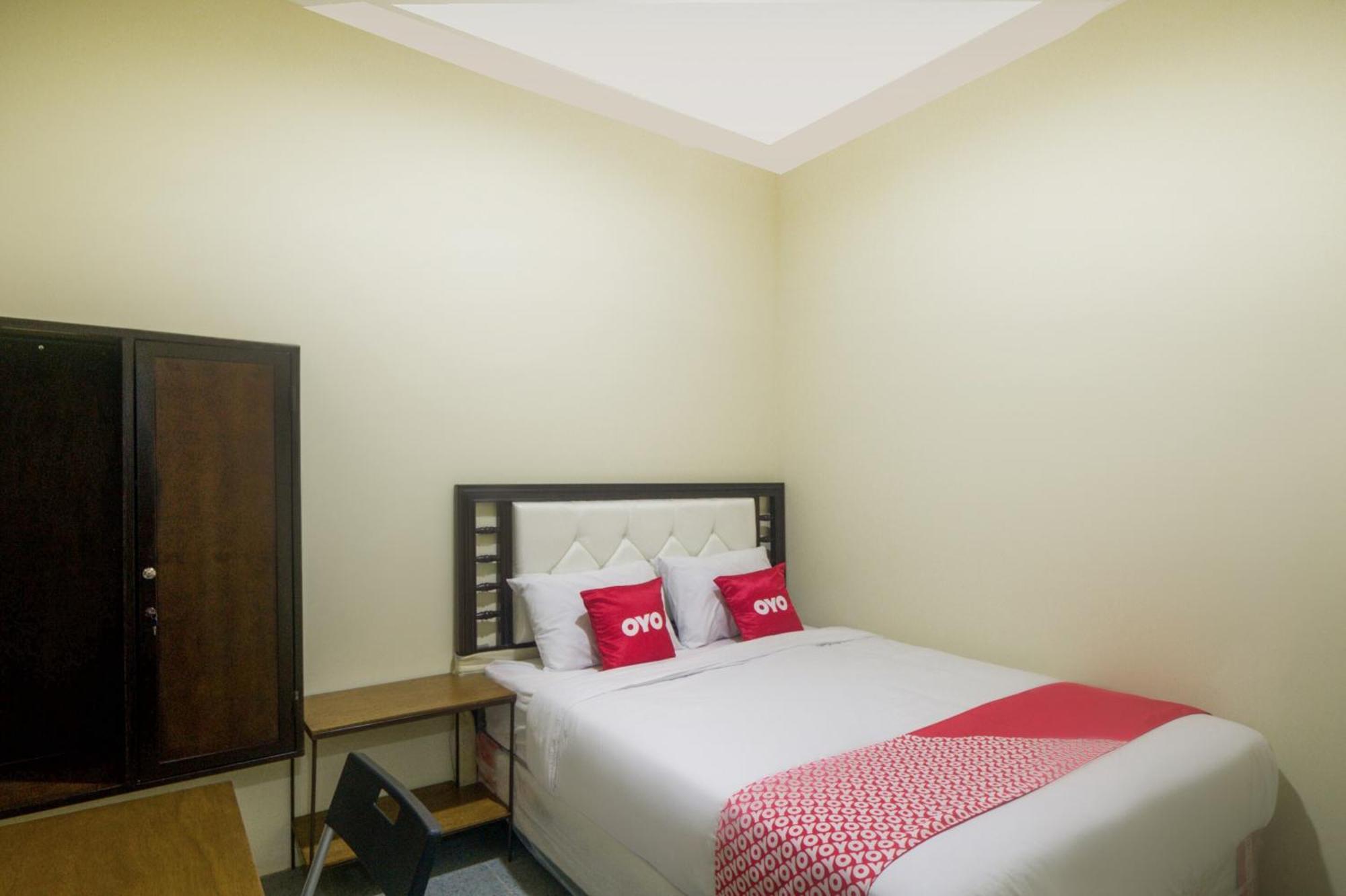 โอโย 3354 โฮเมีย เรสซิเดนซ์ Hotel Mencil ภายนอก รูปภาพ